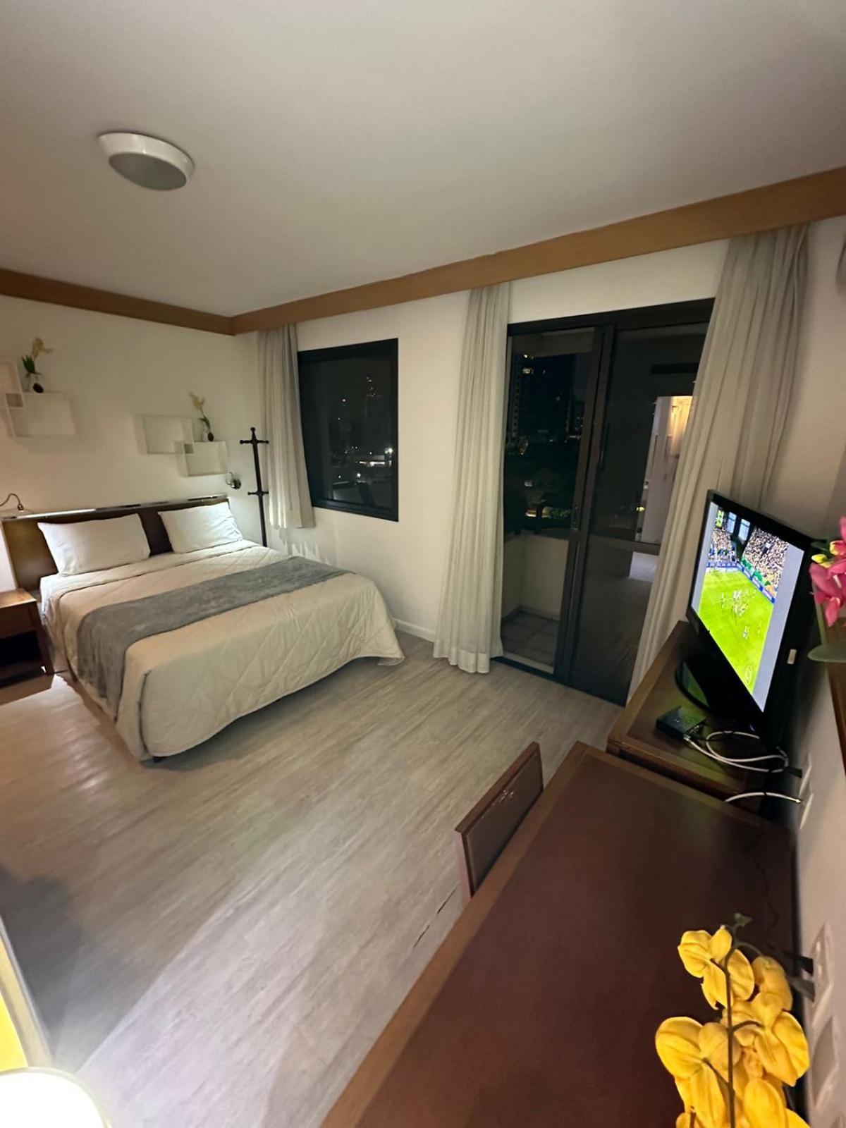 Studio Living Faria Lima Apartment Сао Паоло Екстериор снимка